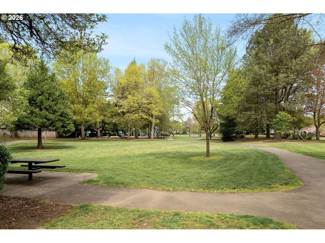 2016 Se 158TH Loop, Vancouver, WA 98683