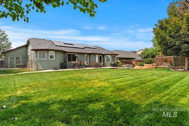 1874 N Heath Ave, Boise, ID 83713