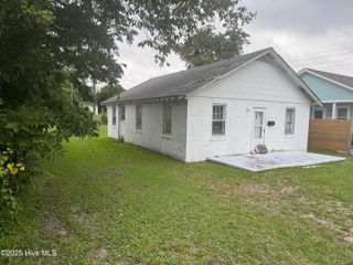 305 N 15th Street, Morehead City, NC 28557