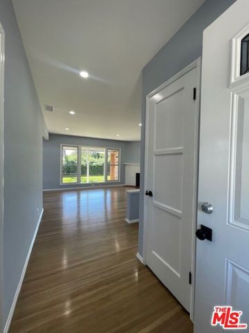 7330 W 89TH Street, Los Angeles, CA 90045