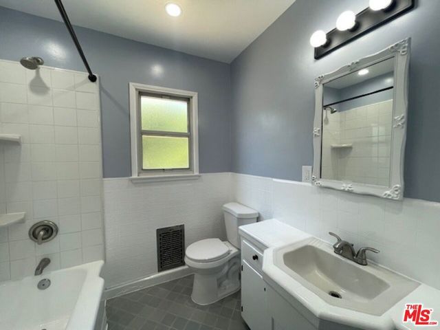 7330 W 89TH Street, Los Angeles, CA 90045