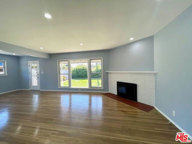 7330 W 89TH Street, Los Angeles, CA 90045