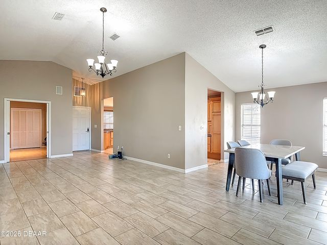 528 Crooked Stick Drive, Daytona Beach, FL 32114