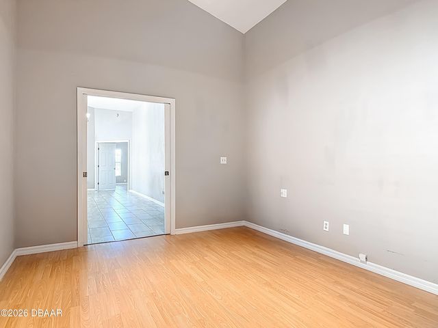 528 Crooked Stick Drive, Daytona Beach, FL 32114