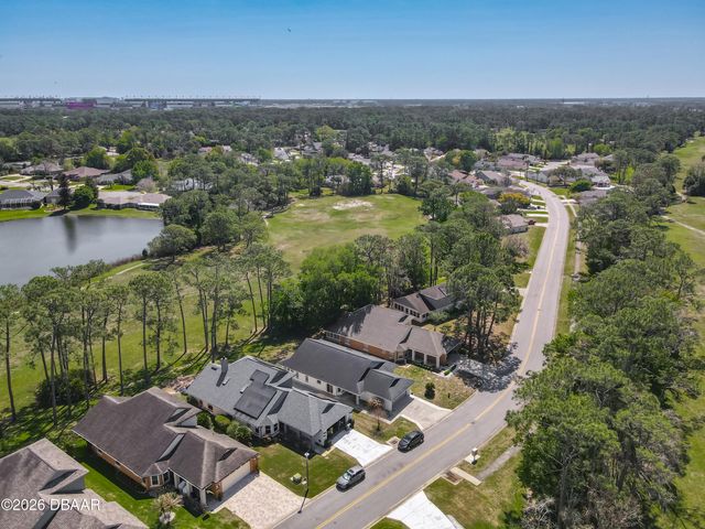 528 Crooked Stick Drive, Daytona Beach, FL 32114