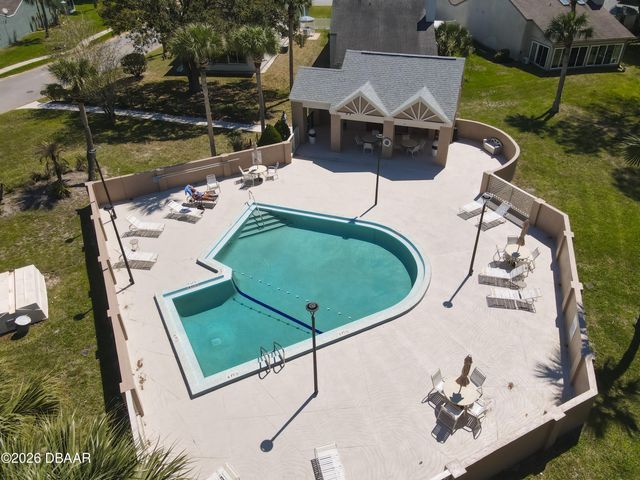 528 Crooked Stick Drive, Daytona Beach, FL 32114