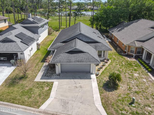 528 Crooked Stick Drive, Daytona Beach, FL 32114