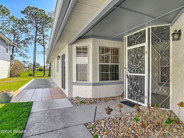 528 Crooked Stick Drive, Daytona Beach, FL 32114