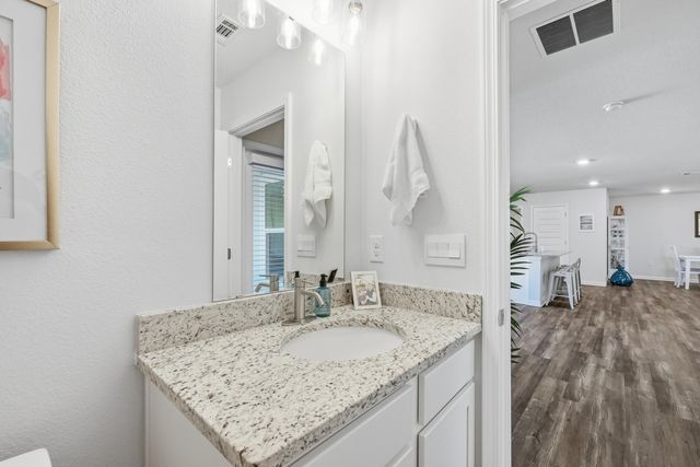 832 Otto Loop, Crestview, FL 32539