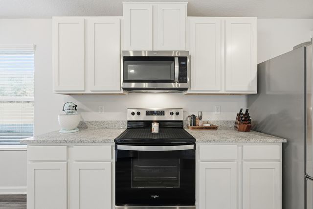 832 Otto Loop, Crestview, FL 32539