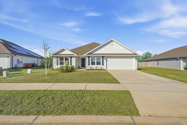 832 Otto Loop, Crestview, FL 32539