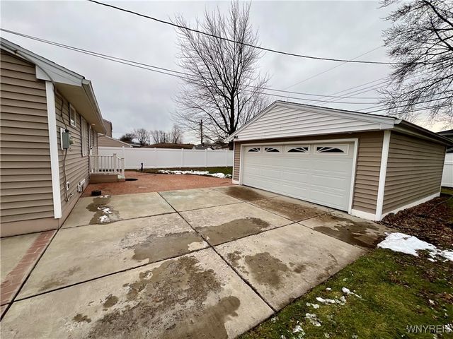 162 Fries Road, Tonawanda, NY 14150
