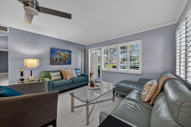 300 NE 19th Court 104n, Wilton Manors, FL 33305