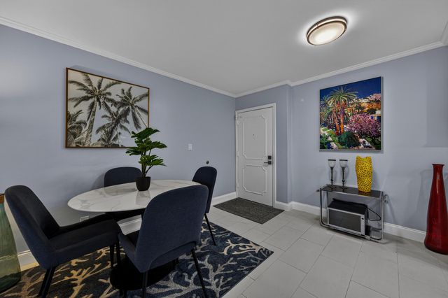 300 NE 19th Court 104n, Wilton Manors, FL 33305