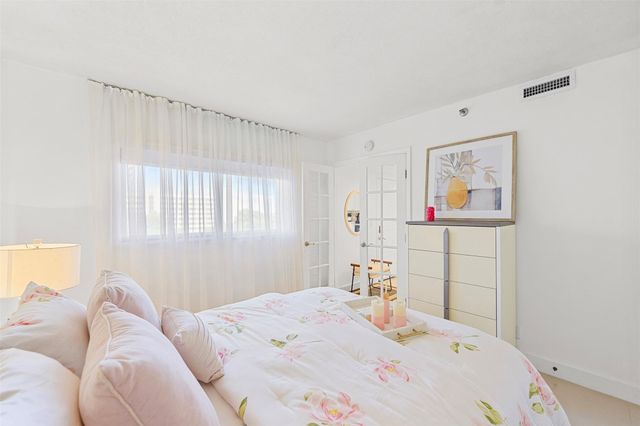 2202 S Cypress Bend Dr 606, Pompano Beach, FL 33069