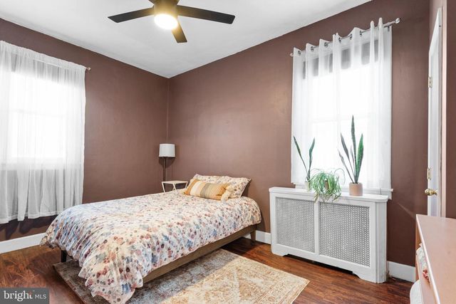 307 LINCOLN AVE, Bristol, PA 19007