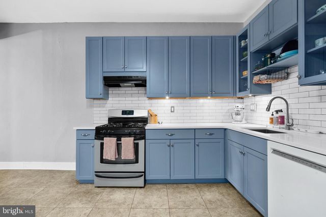 307 LINCOLN AVE, Bristol, PA 19007