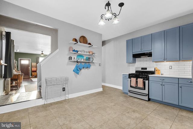 307 LINCOLN AVE, Bristol, PA 19007