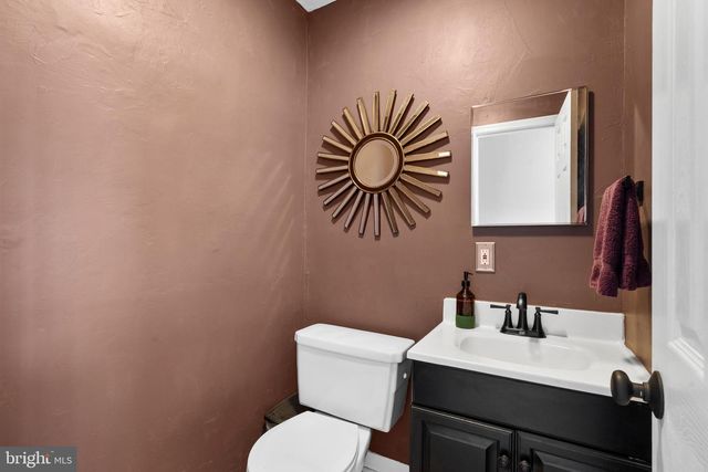 307 LINCOLN AVE, Bristol, PA 19007