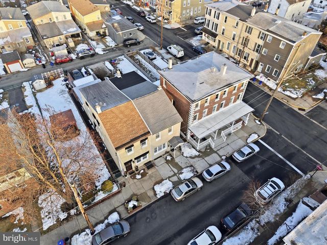 307 LINCOLN AVE, Bristol, PA 19007