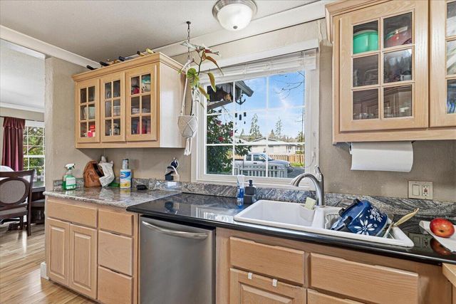 707 SW I Street, Grants Pass, OR 97526