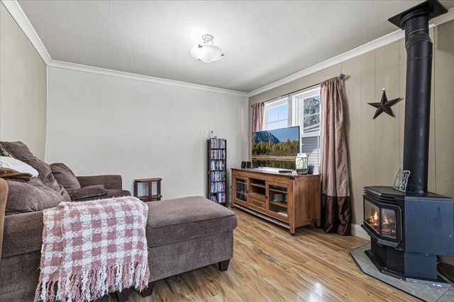 707 SW I Street, Grants Pass, OR 97526