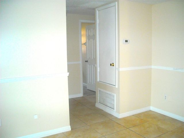 2806 BURR OAK DRIVE, Tampa, FL 33618