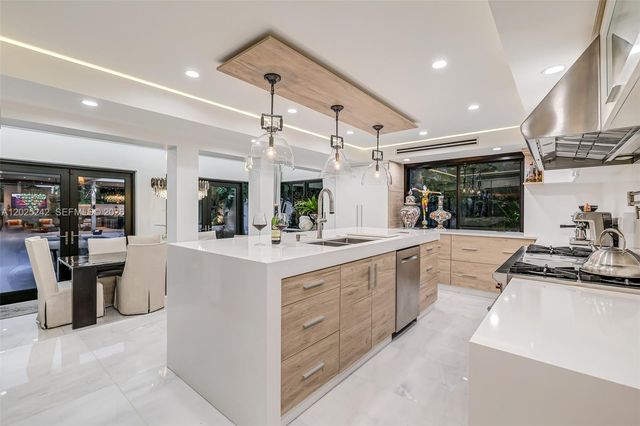 8761 SW 56th Street, Miami, FL 33165