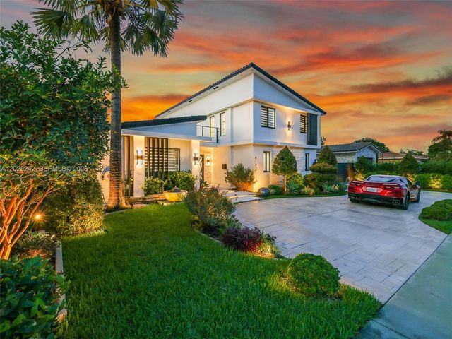 8761 SW 56th Street, Miami, FL 33165