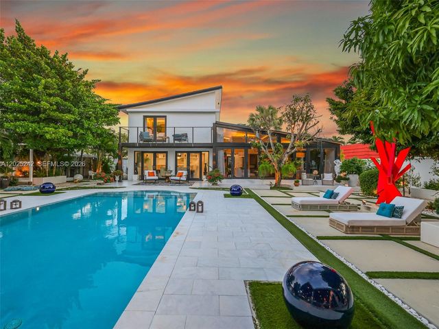 8761 SW 56th Street, Miami, FL 33165