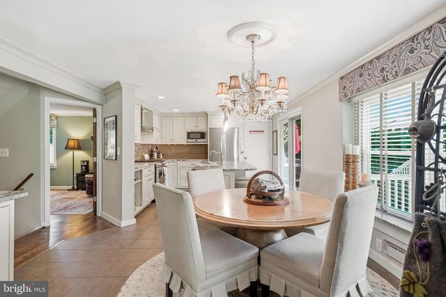 210 E MAIN ST, Moorestown, NJ 08057