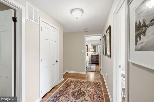 210 E MAIN ST, Moorestown, NJ 08057
