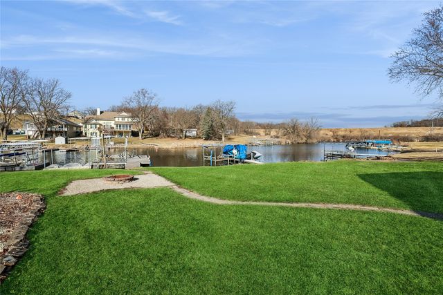 204 Eastside Lane, Montezuma, IA 50171