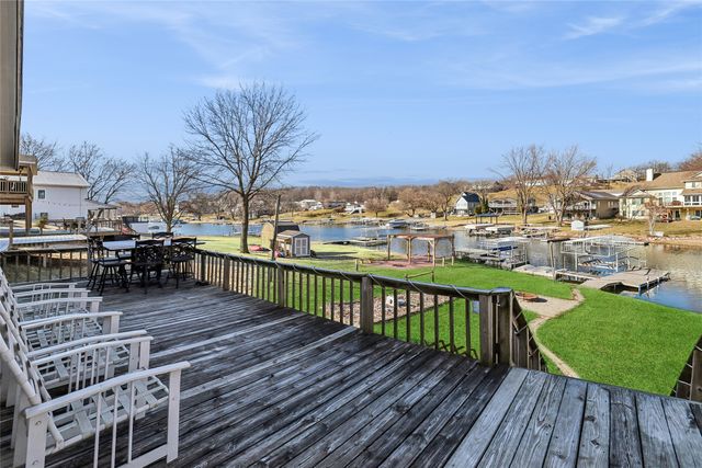 204 Eastside Lane, Montezuma, IA 50171