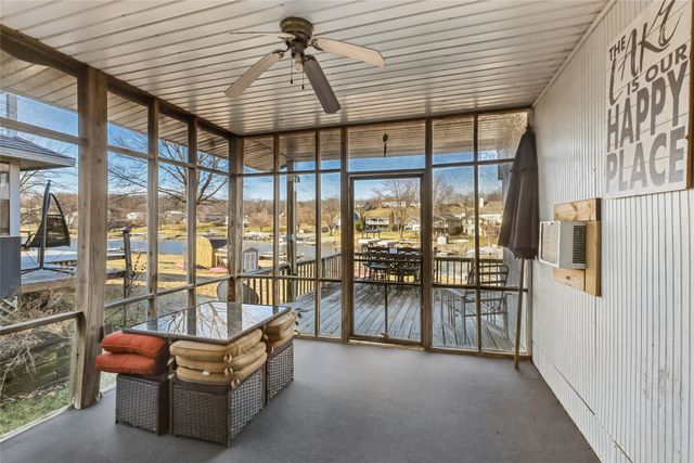 204 Eastside Lane, Montezuma, IA 50171