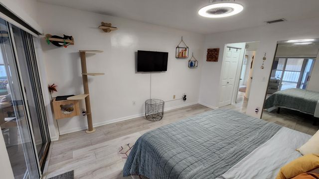 1101 SW 111th Terrace, Davie, FL 33324