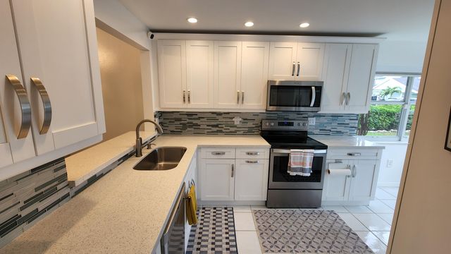 1101 SW 111th Terrace, Davie, FL 33324