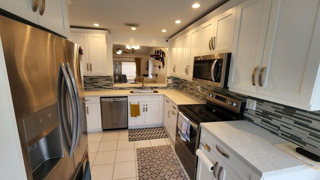 1101 SW 111th Terrace, Davie, FL 33324