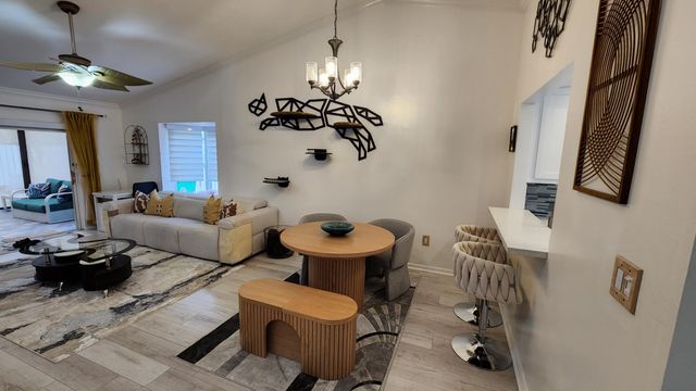 1101 SW 111th Terrace, Davie, FL 33324