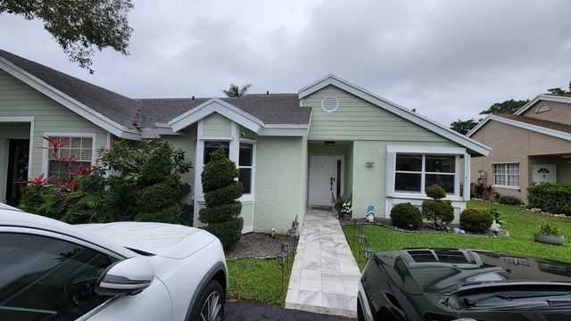 1101 SW 111th Terrace, Davie, FL 33324