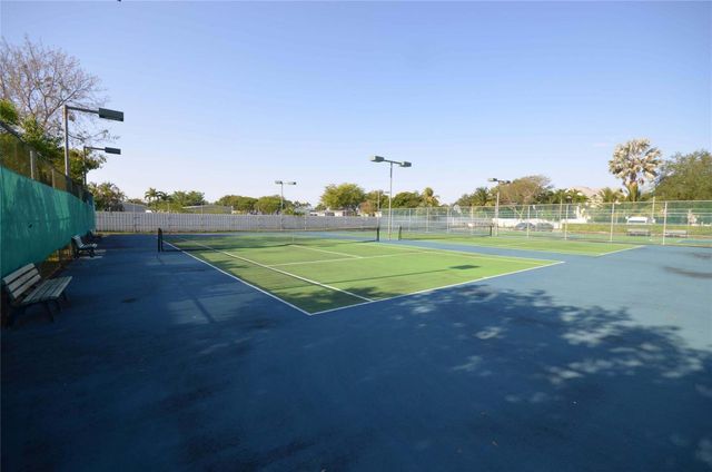 1101 SW 111th Terrace, Davie, FL 33324