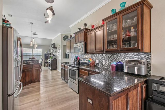 1402 Spoonwood Road, Norman, OK 73071