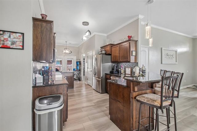 1402 Spoonwood Road, Norman, OK 73071