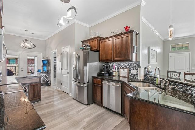 1402 Spoonwood Road, Norman, OK 73071