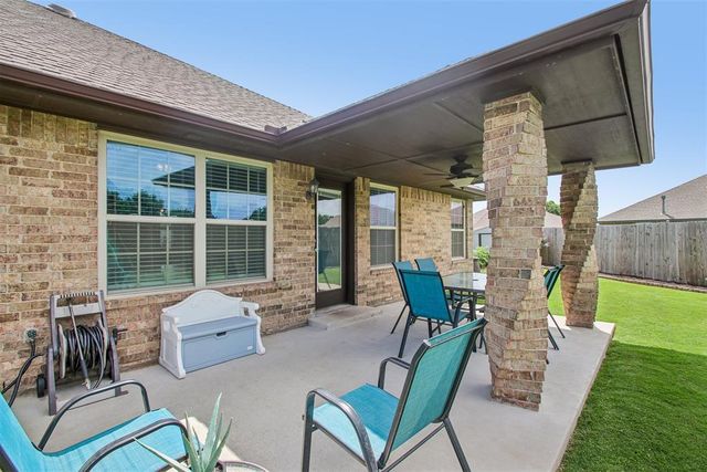 1402 Spoonwood Road, Norman, OK 73071