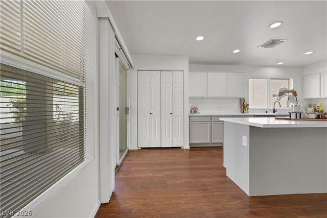 648 Moonlight Mesa Drive, Henderson, NV 89011