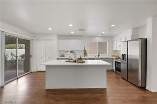 648 Moonlight Mesa Drive, Henderson, NV 89011