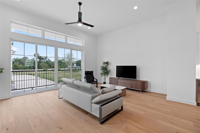 1608 Sedola Lane, Houston, TX 77055
