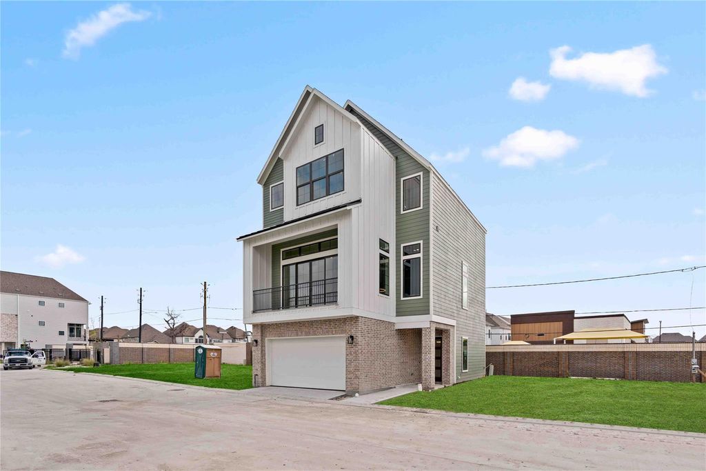 1608 Sedola Lane, Houston, TX 77055