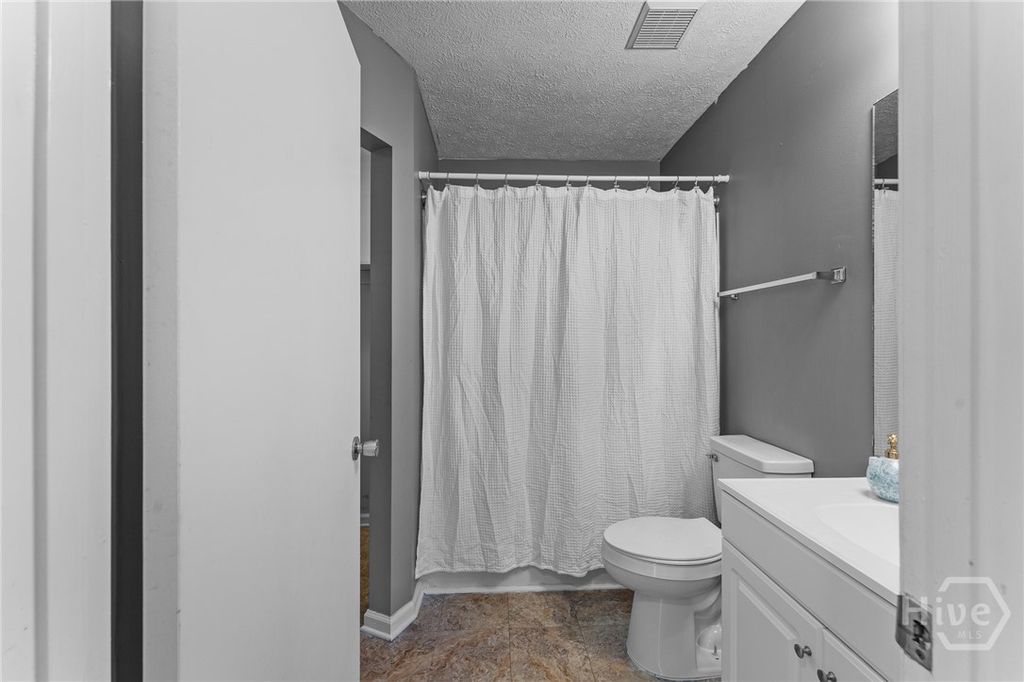 Image 25 of property listing at 103 Dogwood Circle, Rincon, GA 31326